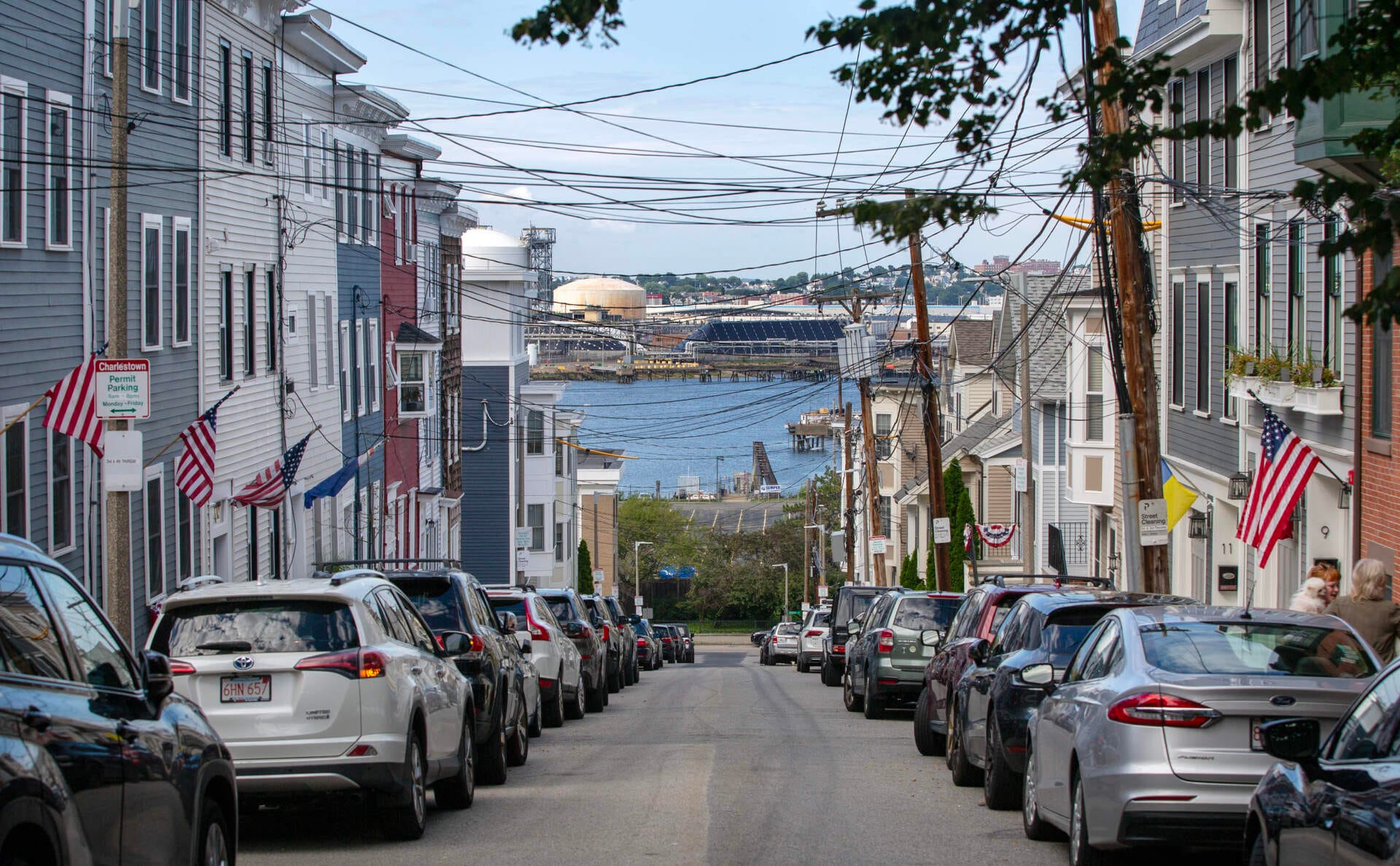 A picture of the skyline in Charlestown, MA. 