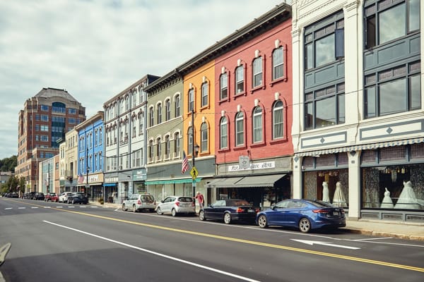 A picture of downtown Augusta in Maine. 