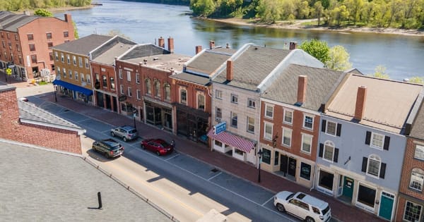 Hallowell, ME