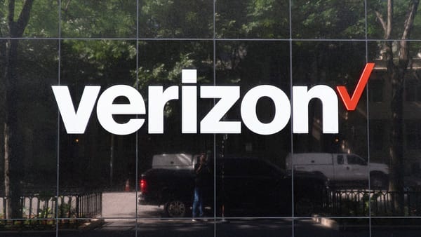 A Verizon logo outside on a building.